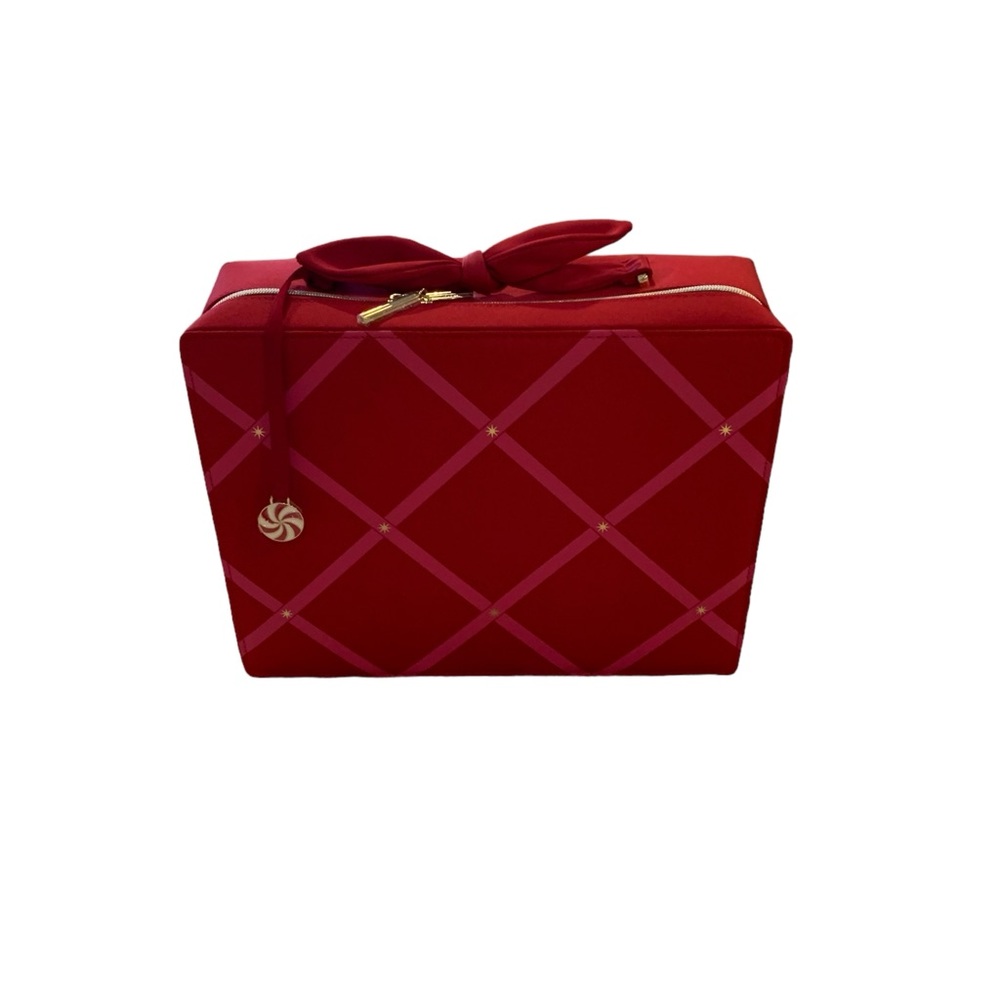⭐️Estée Lauder Travel Makeup Case⭐️
